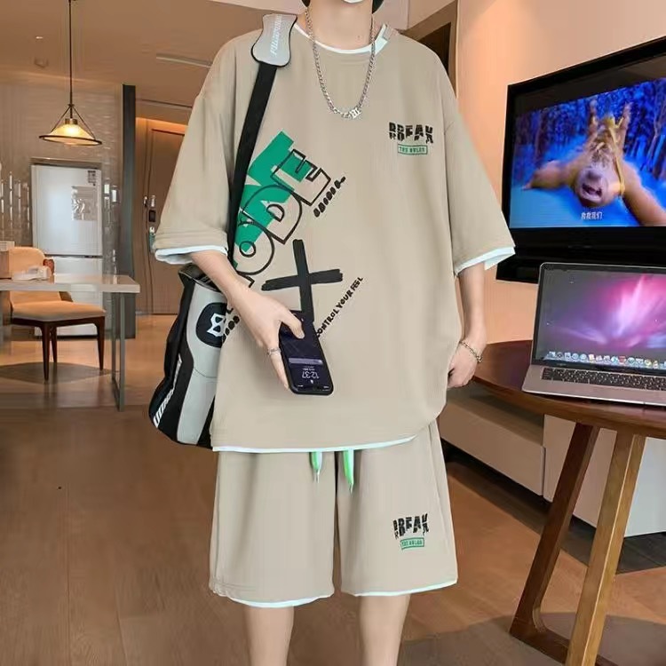 Mens Fashion Clothes - ชุดกีฬาลำลอง 2 ชิ้นสำหรับผู้ชาย ชุดแฟชั่นสตรีทแวร์ เสื้อยืดและกางเกงขาสั้น ชุดแคมป์ปิ้ง