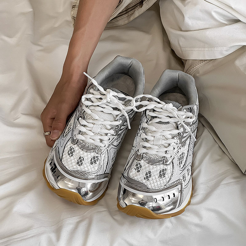 รองเท้าผ้าใบแฟชั่นผู้หญิงผู้ชา - Mens Fashion Trainers บทวิจารณ์และราคา